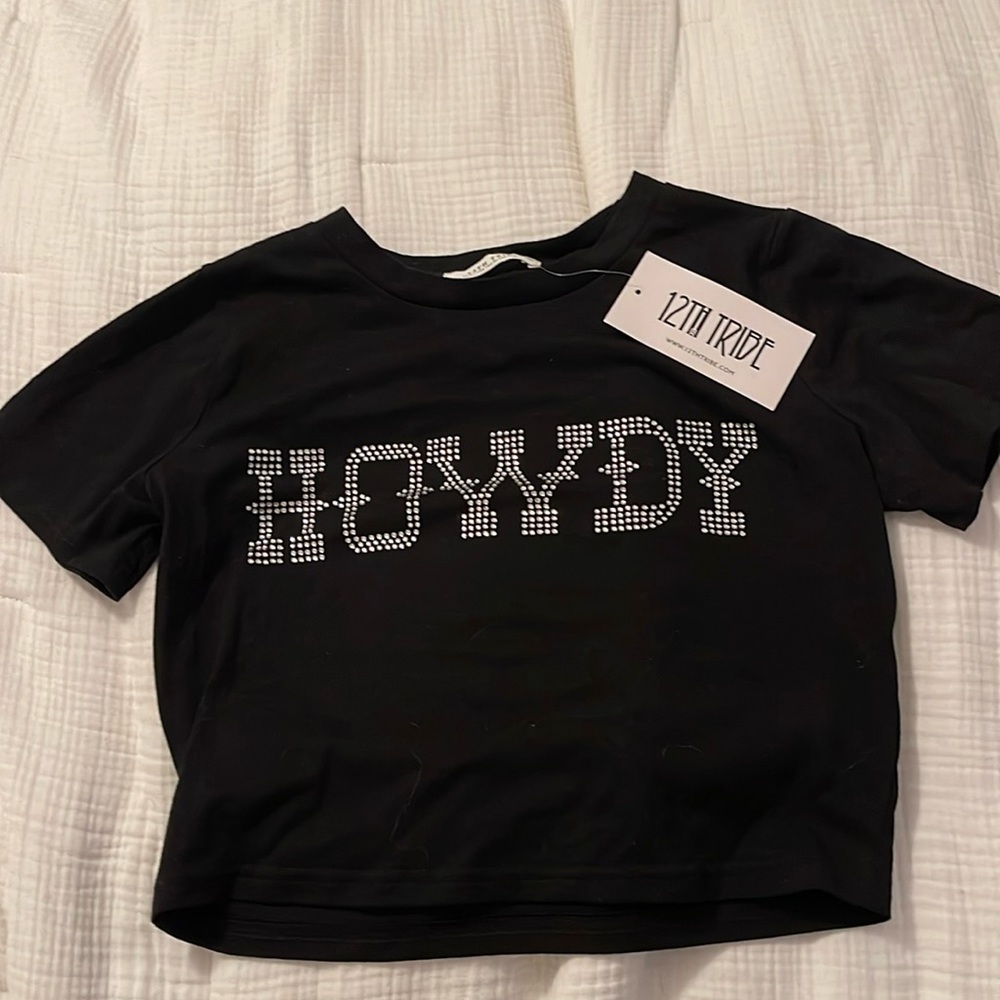NWT 12th Tribe HOWDY WESTERN WEAR CROPPED TSHIRT